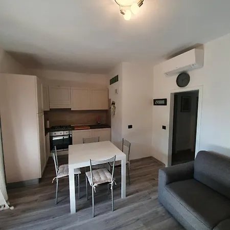 Casa Viola 3*